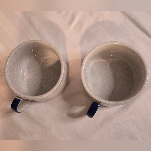 Stoneware Whale Mug Set - Set Of 2 - Picture 6 of 7